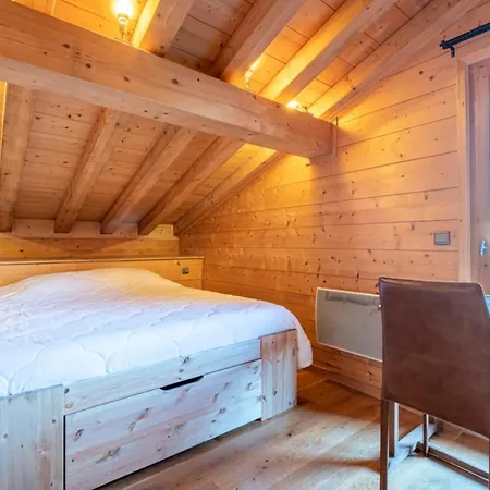 And Spacious In Mont Blanc * 霞慕尼